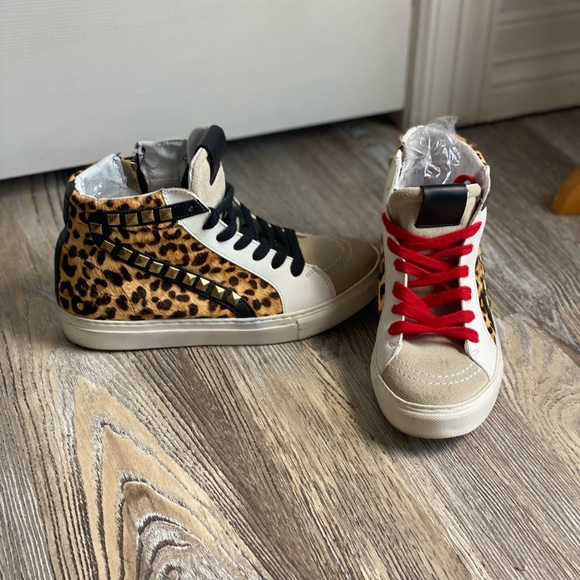 Steve Madden Shoes - Steve Madden Sneakers